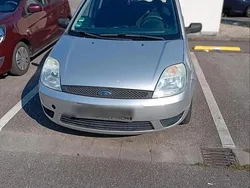 Gebraucht 2005 Ford Fiesta Kleinwagen | 699 € (Guter Preis)