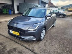 Grau Gebraucht 2025 Suzuki Swift Club Kleinwagen | 16.990 € (Guter Preis)