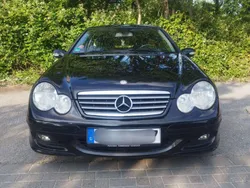 Schwarz Gebraucht 2007 Mercedes C220 Coupé | 1.150 € (Superpreis)