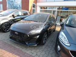 Obsidianschwarz metallic Gebraucht 2023 Ford Fiesta ST-Line Kleinwagen | 20.490 € (Etwas zu teuer)
