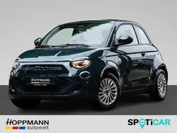 Colore esterno (ozean grün) Gebraucht 2023 Fiat 500e Kleinwagen | 20.880 € (Fairer Preis)