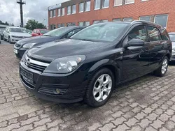 Schwarz Gebraucht 2006 Opel Astra Basis Kombi | 980 € (Superpreis)