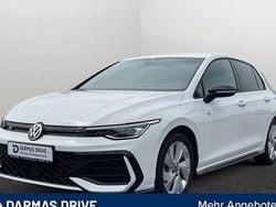 Weiß Gebraucht 2024 VW Golf VIII R-line Limousine | 27.990 € (Guter Preis)