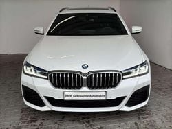 Alpinweiss Gebraucht 2022 BMW 540 M Sport Kombi | 52.899 € (Fairer Preis)