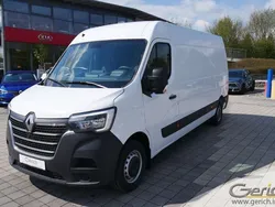 Mineralweiß Gebraucht 2023 Renault Master Basis Van | 33.900 € (Etwas zu teuer)