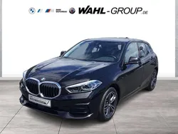 Schwarz Gebraucht 2021 BMW 118 Sport Line Kleinwagen | 20.890 € (Fairer Preis)