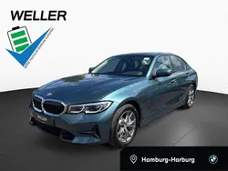 Blue ridge mountain (blau) Gebraucht 2021 BMW 330e Shadowline Limousine | 29.450 € (Guter Preis)