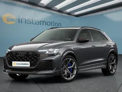 Grau Neu 2025 Audi RS Q8 SUV | 181.949 €