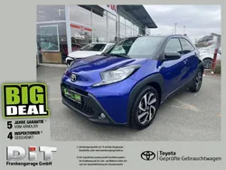 Juniper blue metallic Gebraucht 2024 Toyota Aygo Pulse Kleinwagen | 14.590 € (Guter Preis)