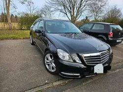 Schwarz Gebraucht 2010 Mercedes E220 Limousine | 11.500 € (Etwas zu teuer)