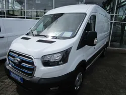 Weiss Neu 2025 Ford E-Transit Trend Van | 70.649 €