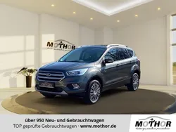 Magneticgrau (metallic) Gebraucht 2019 Ford Kuga Titanium SUV | 16.623 € (Etwas zu teuer)