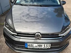 Grau Gebraucht 2019 VW Golf Sportsvan Van / Kleinbus | 16.900 € (Guter Preis)