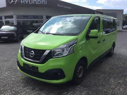 Grün Gebraucht 2019 Nissan NV300 Premium Edition Van | 21.990 €
