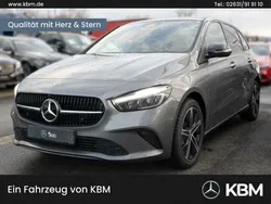 Mountaingrau Gebraucht 2023 Mercedes B250e Night Van / Kleinbus | 34.480 € (Guter Preis)