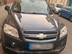 Grau Gebraucht 2007 Chevrolet Captiva SUV | 4.400 € (Etwas zu teuer)
