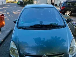 Grau Gebraucht 2006 Citroën Xsara Van / Kleinbus | 1.800 €