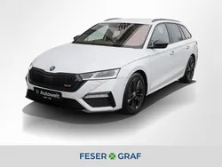 Moon weiss perleffekt Gebraucht 2021 Skoda Octavia RS Kombi | 25.440 € (Fairer Preis)