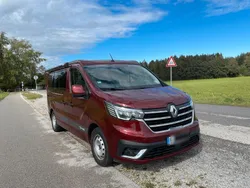 Rot Gebraucht 2022 Renault Trafic Van | 63.000 €