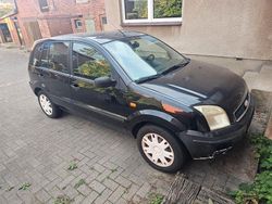Schwarz Gebraucht 2004 Ford Fusion Trend Limousine | 1.500 € (Guter Preis)