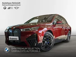 Aventurinrot Gebraucht 2024 BMW iX Sport Line SUV | 76.160 € (Etwas zu teuer)