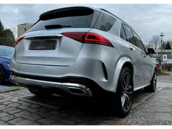 Grau Gebraucht 2019 Mercedes GLE300 AMG line SUV | 56.000 € (Teuer)