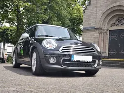 Schwarz Gebraucht 2012 Mini Cooper D Clubman Kombi | 7.000 € (Fairer Preis)