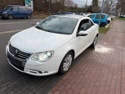 Weiß Gebraucht 2009 VW Eos Edition Cabrio | 4.999 € (Guter Preis)