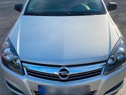 Silber Gebraucht 2009 Opel Astra Kombi | 3.450 € (Fairer Preis)