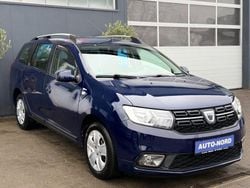 Blau Gebraucht 2017 Dacia Logan MCV Lauréate Kombi | 5.990 € (Teuer)