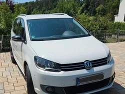 Weiß Gebraucht 2012 VW Touran Style Van / Kleinbus | 6.200 € (Guter Preis)
