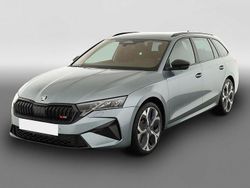 Platin grau metallic Neu 2025 Skoda Octavia RS Kombi | 42.795 € (Fairer Preis)