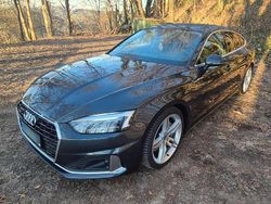 Grau Gebraucht 2021 Audi A5 Sportback Comfort Kleinwagen | 21.000 € (Superpreis)