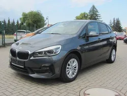 Grau Gebraucht 2019 BMW 218 Active Tourer Sport Line Van / Kleinbus | 13.490 € (Fairer Preis)