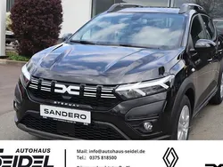 Perlmuttschwarz metallic Neu 2024 Dacia Sandero Expression Kleinwagen | 18.490 € (Fairer Preis)