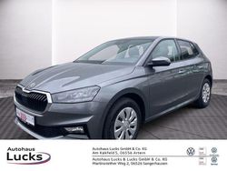 Graphitegraumetallic (metallic) Gebraucht 2024 Skoda Fabia Selection Kleinwagen | 18.249 € (Fairer Preis)