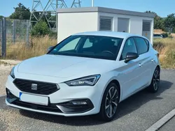 Weiß Gebraucht 2020 Seat Leon FR Limousine | 17.990 € (Guter Preis)