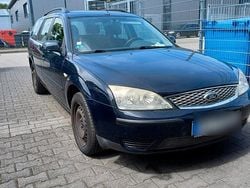 Blau Gebraucht 2006 Ford Mondeo Kombi | 800 € (Guter Preis)
