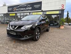 Schwarz Gebraucht 2017 Nissan Qashqai N-Connecta SUV | 16.490 € (Fairer Preis)