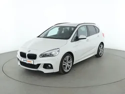 Weiß Gebraucht 2016 BMW 225 Active Tourer M Sport Van / Kleinbus | 19.700 € (Fairer Preis)