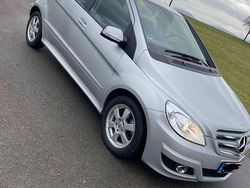 Silber Gebraucht 2010 Mercedes B180 Van / Kleinbus | 6.100 € (Guter Preis)
