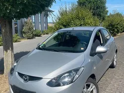 Silber Gebraucht 2008 Mazda 2 Kleinwagen | 3.500 € (Fairer Preis)