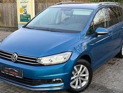 Blau Gebraucht 2018 VW Touran Join Van / Kleinbus | 17.500 € (Superpreis)