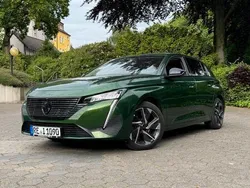 Grün Gebraucht 2023 Peugeot 308 Limousine | 22.000 € (Fairer Preis)