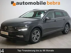 Grau Gebraucht 2020 VW Passat Business Kombi | 20.990 € (Fairer Preis)