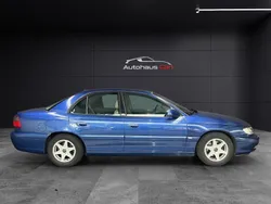 Blau Gebraucht 2002 Opel Omega Selection Limousine | 1.990 € (Guter Preis)