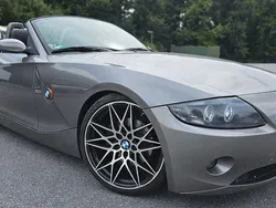 Braun Gebraucht 2003 BMW Z4 Sport Line Cabrio | 17.950 € (Teuer)