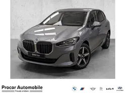 Grau Neu 2025 BMW 220 Sport Line Van / Kleinbus | 38.980 € (Guter Preis)