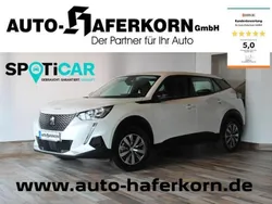 Weiß Gebraucht 2022 Peugeot e-2008 Active SUV | 17.499 € (Superpreis)