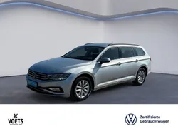 Silber Gebraucht 2022 VW Passat Business Kombi | 22.888 € (Fairer Preis)